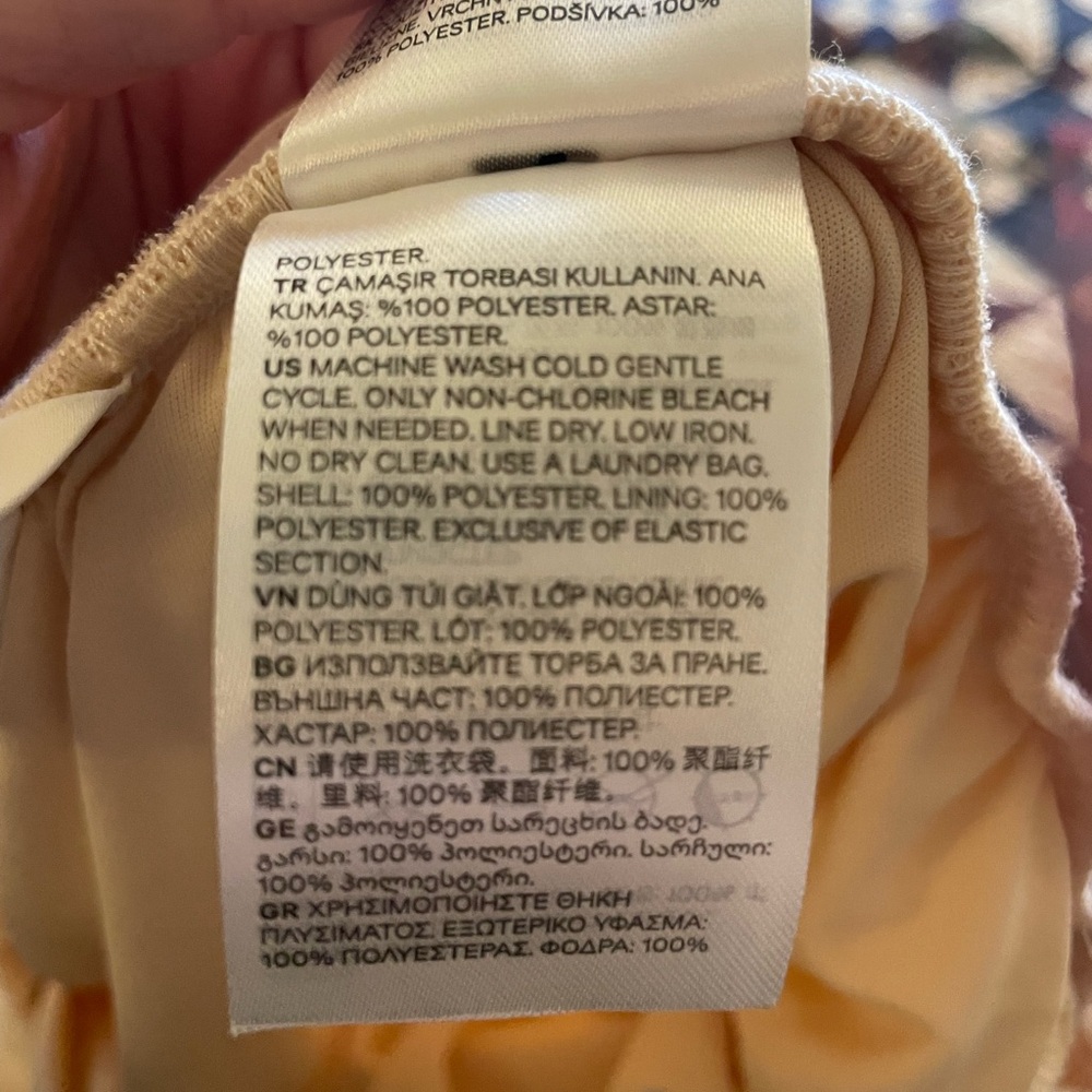 ❤️HOST PICK❤️H&M MAMA Tulle skirt Size Medium (Maternity) - Picture 13 of 14